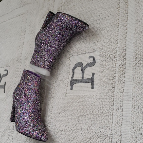 ALLEGRA K GLITTER POINTED TOE CHUNKY HEEL PURPLE ANKLE BOOTS - Picture 4 of 12